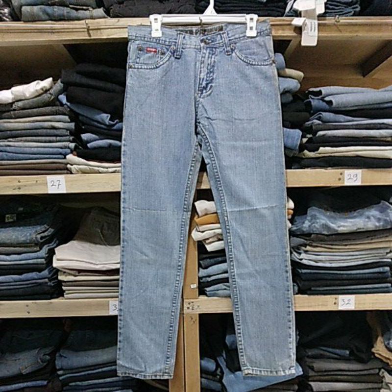 celana jeans panjang cowok EMBA size 30