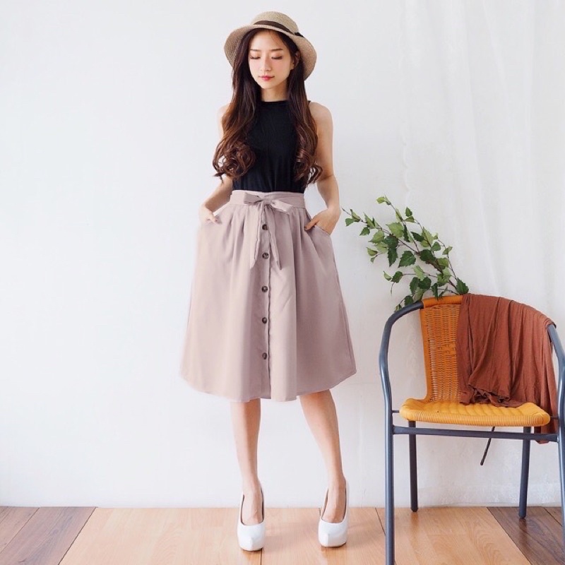 Gummi Skirt Rok A-Line Vintage Coklat