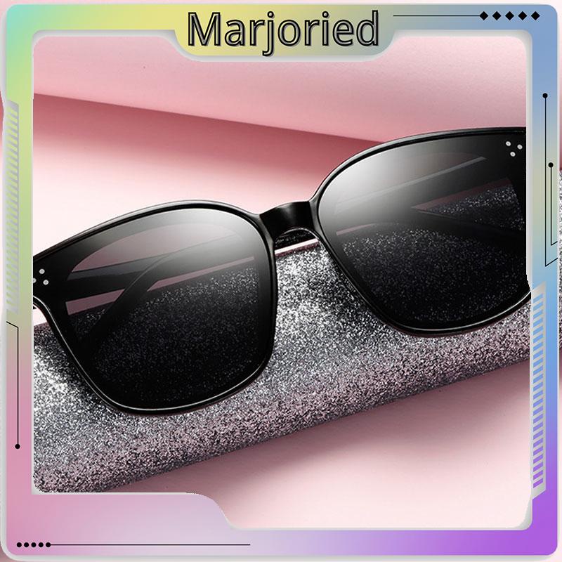 Kacamata Kotak Hitam Korean Fashion Sunglassess Wanita/Pria Unisex-MJD