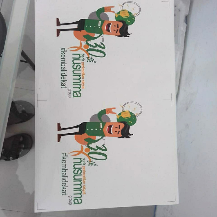 Tong Kran Air 42 Liter + Branding Stiker