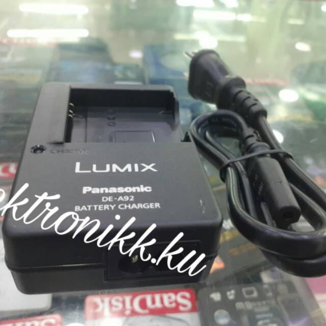 Charger Panasonic Lumix DE-A92 for DMC-FH6, FH5, FX77