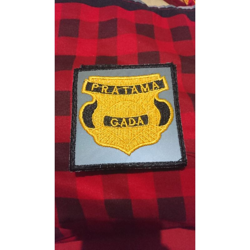 

Perekat Logo Rompi atau Jaket