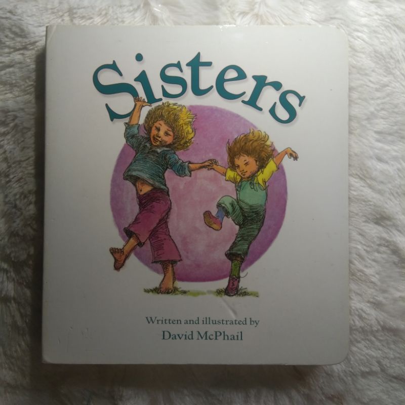 Buku anak boardbook preloved second bekas SISTERS by David McPhail