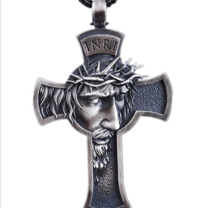 Kalung Desain Salib Yesus Bahan Stainless Steel Untuk Pria