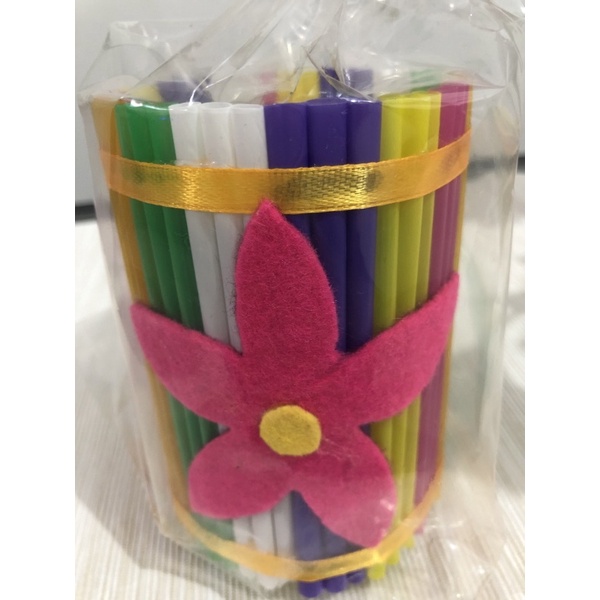 

Tempat pensil dari Sedotan