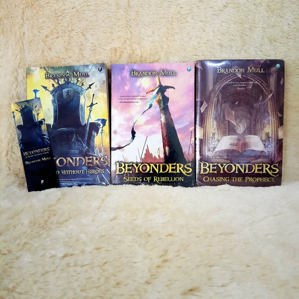 Novel Beyonders Series Brandon Mull (World Without Heroes, Seeds of Rebellion, Chasing The Prophecy)