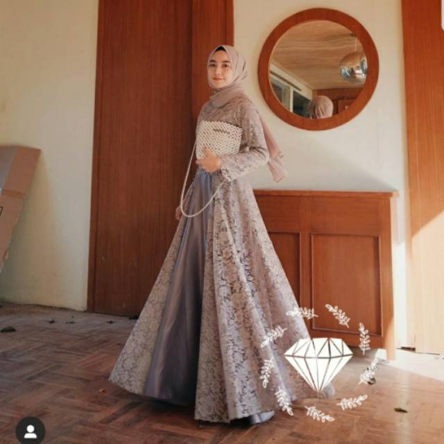 Maxy Reyhan Brukat