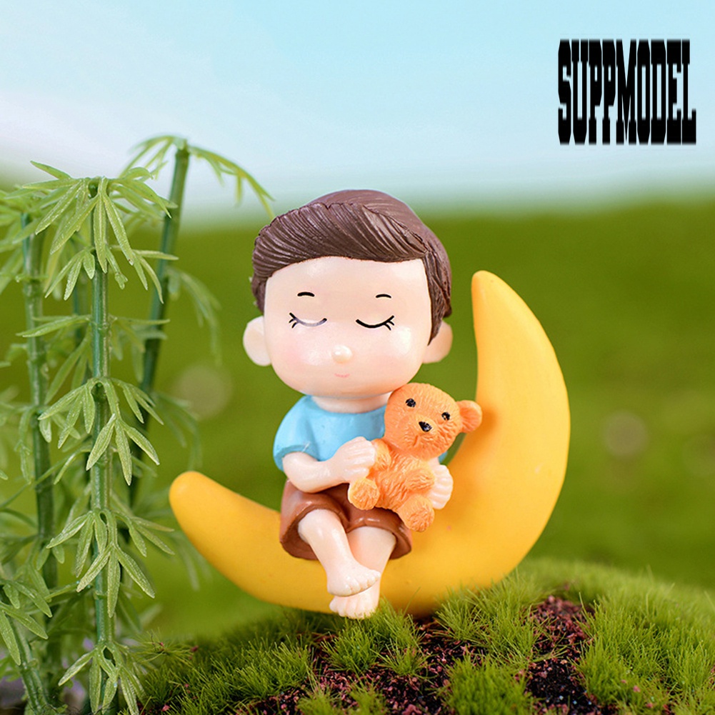 Suppmodel 2Pcs / Set Gantungan Kunci Boneka Anak Laki-Laki / Perempuan Mini Bahan Resin Untuk Dekorasi Taman DIY