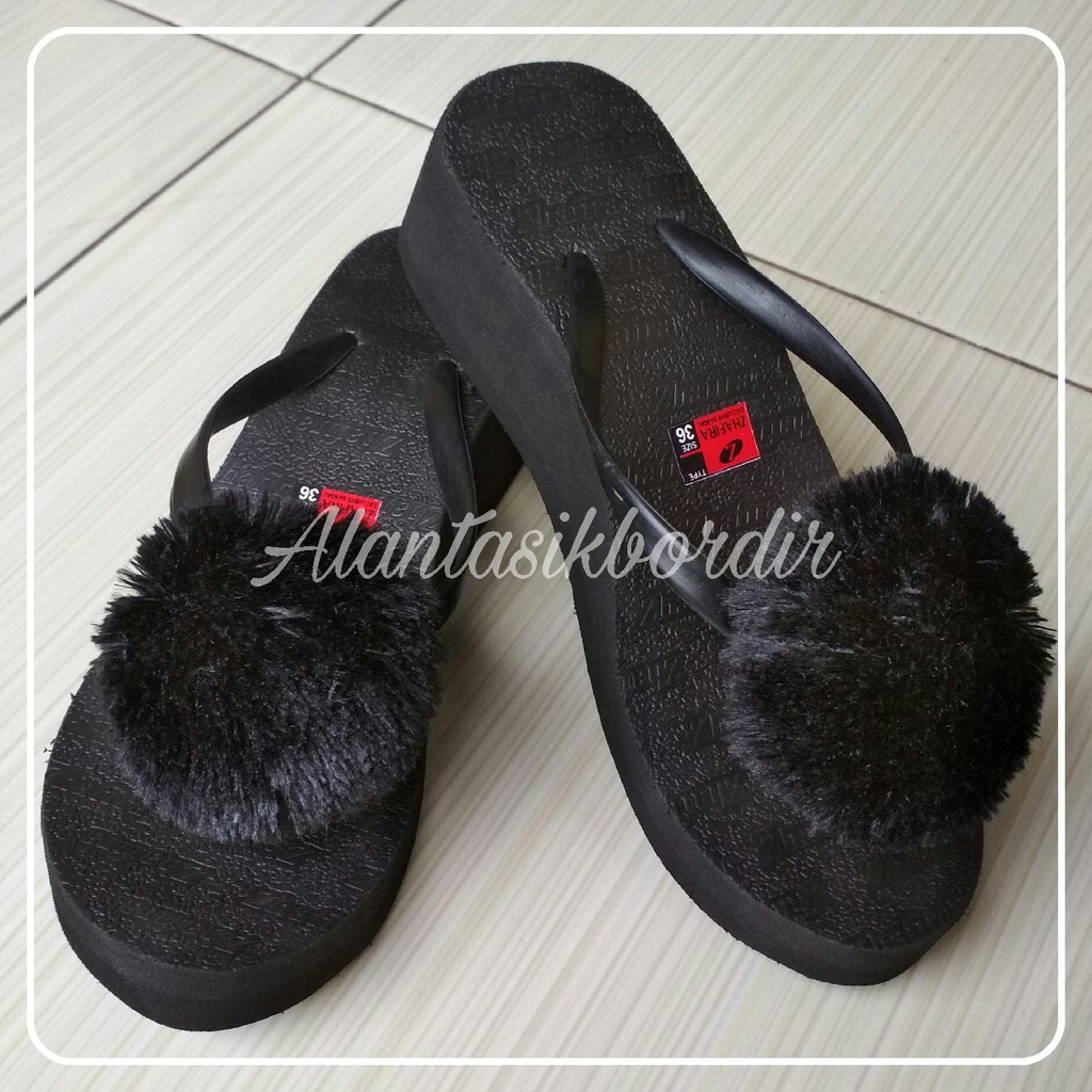 Sandal WEDGES POMPOM Super R.24