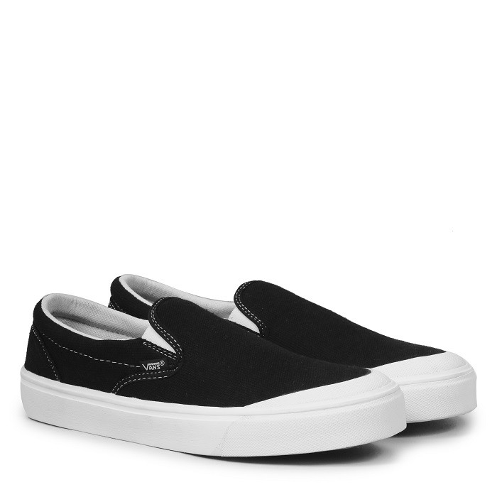 SEPATU VANS SLOP TOE CUP HITAM