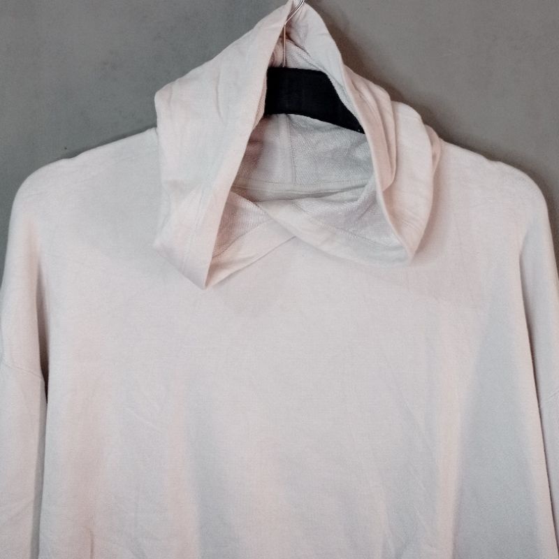 HOODIE SECOND BRANDED ORIGINAL UNIQLO