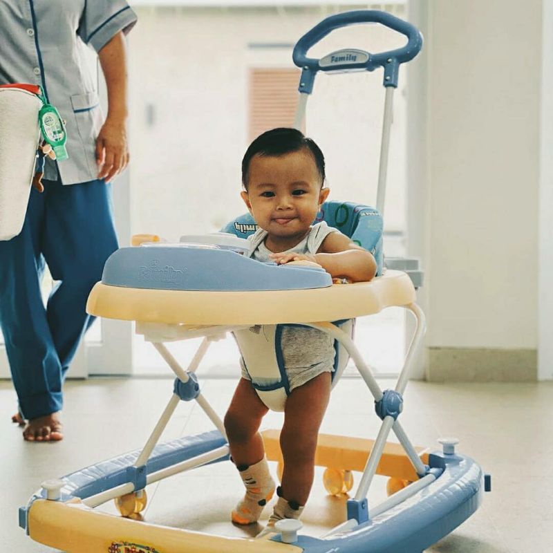 Baby Walker Family Kereta Bayi Belajar Jalan Berjalan Makassar