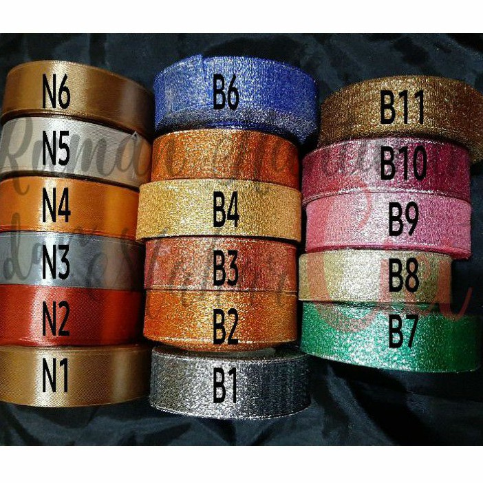 

pita meteran/pita satin/pita kilap/pita bening bening/pita jepang/pita 1meter/pita kado/pita buket
