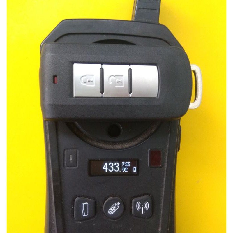 kunci remot smart key mitsubishi XPANDER