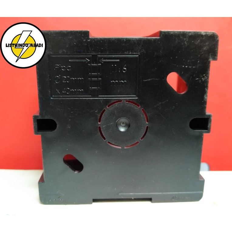 

SCHNEIDER INBOW-DUS PLASTIK HITAM