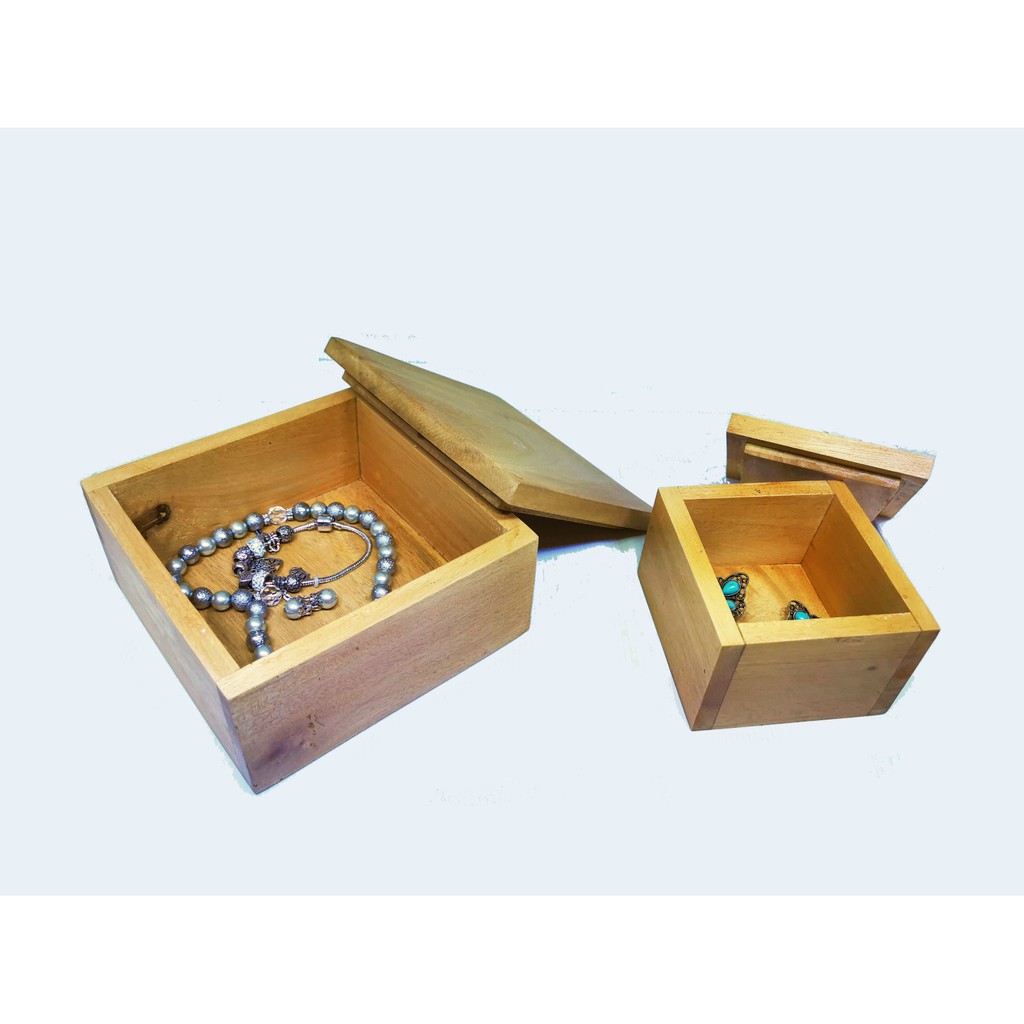 Kotak KAYU Perhiasan / Kosmetik SERBA GUNA / Jewelry Box cocok untuk Seserahan Tunangan Nikah Kawin