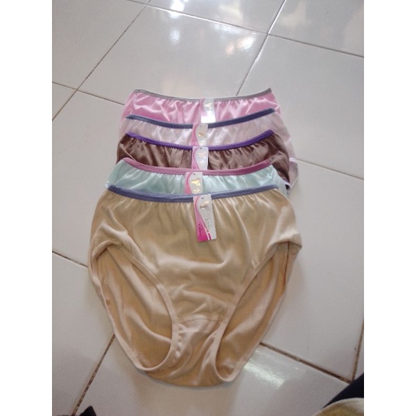 Celana dalam wanita 6 psc ukuran L bahan kantun