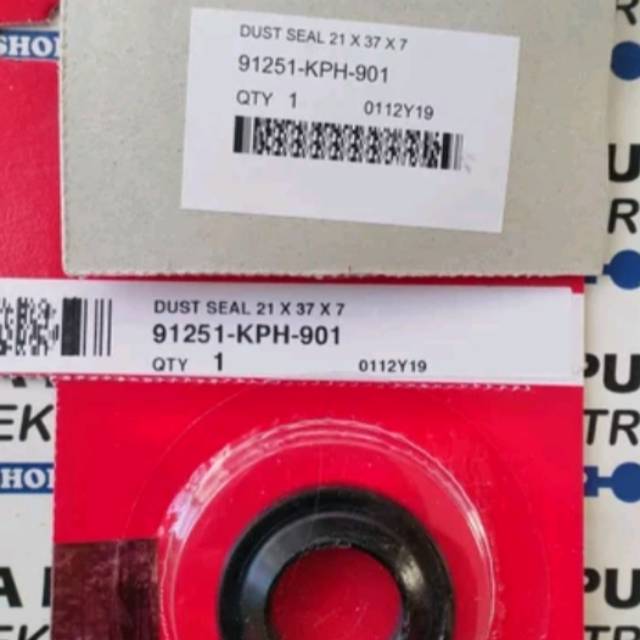 91251-KPH-901 DUST SEAL BEARING RODA DEPAN 21X37X7 SIL RODA KARISMA  SUPRA X BEAT SPACY SCOOPY 91251