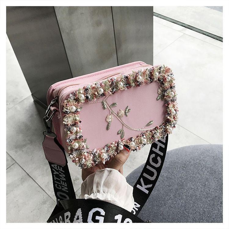 TAS HAPPY JTF18174  Tas batam import wanita SLINGBAG Motif Flower Mutiara EL 294 1kg = 4 tas