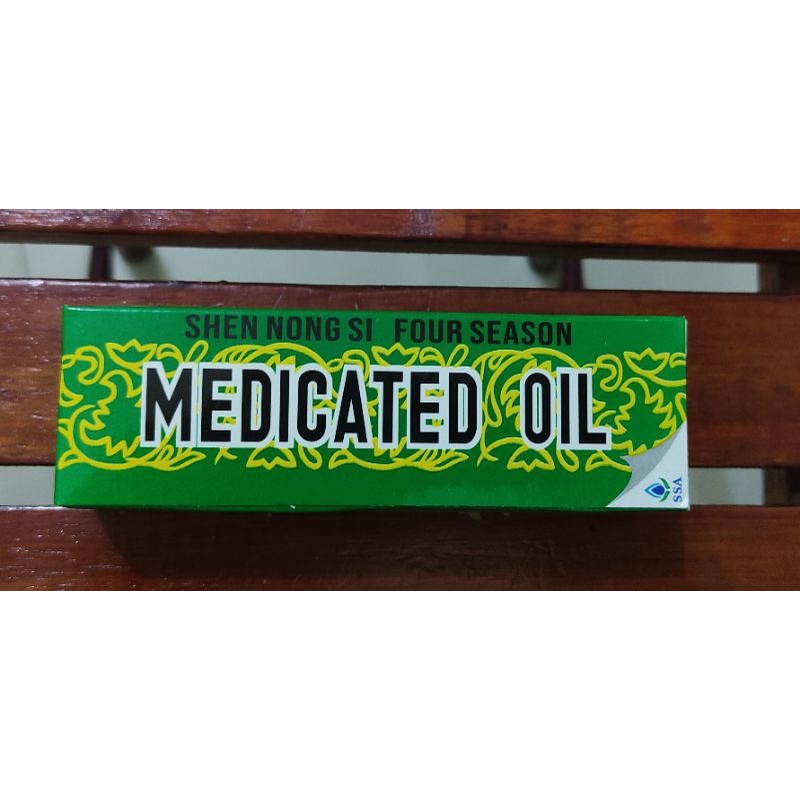Medicated Oil 40 ML / Minyak 4 Musim / Pusing / Sakit Kepala / Minyak Urut