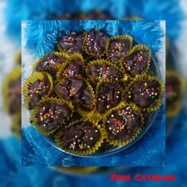 

Coklat kacang