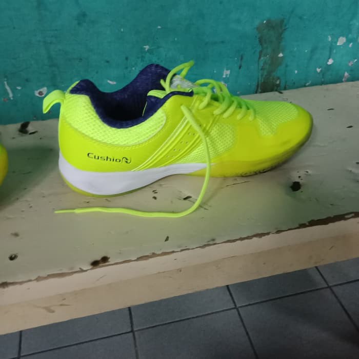 Sepatu Badminton Lining Cloud Ace second 1x Pemakaian