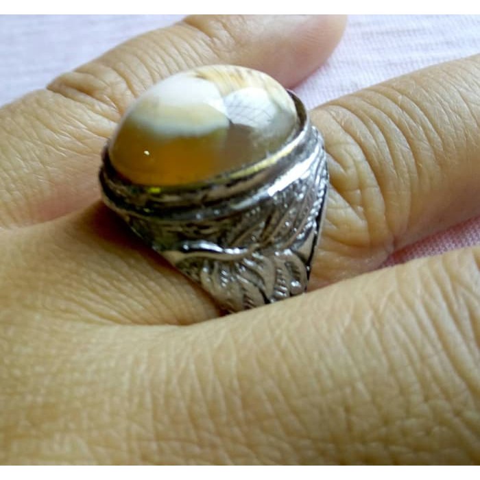 Cincin Batu Kuning telur ukuran 9