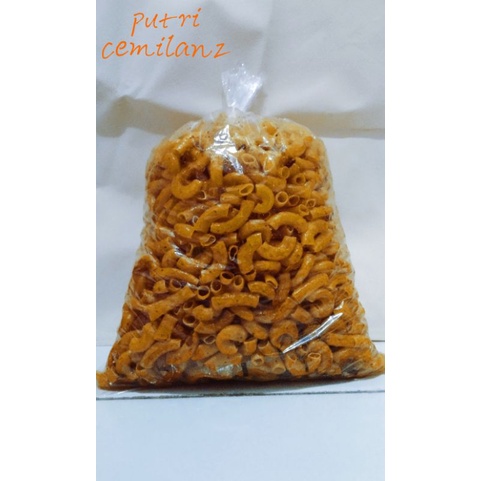 

makaroni pedas daun jeruk 500gram