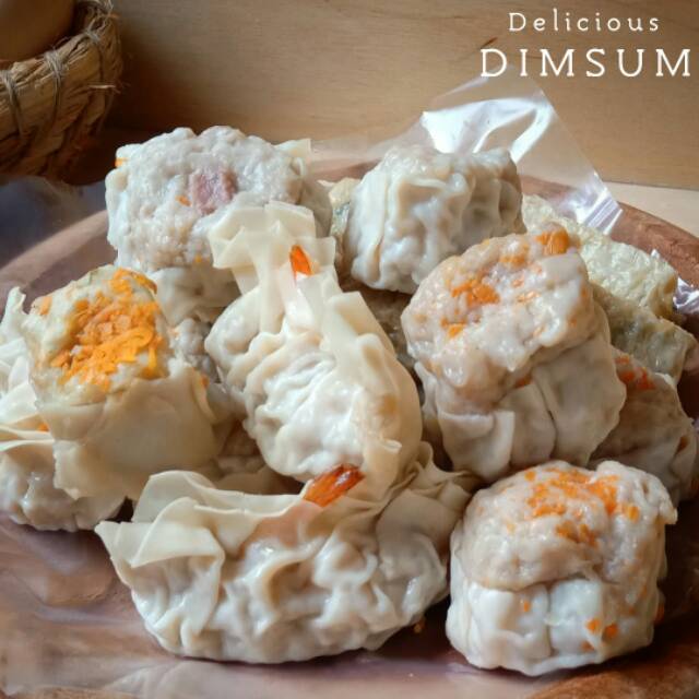 

Dimsum Halal Lezat Daging Asli Frozen/Mentah 1Box isi 10pcs Mix Rasa