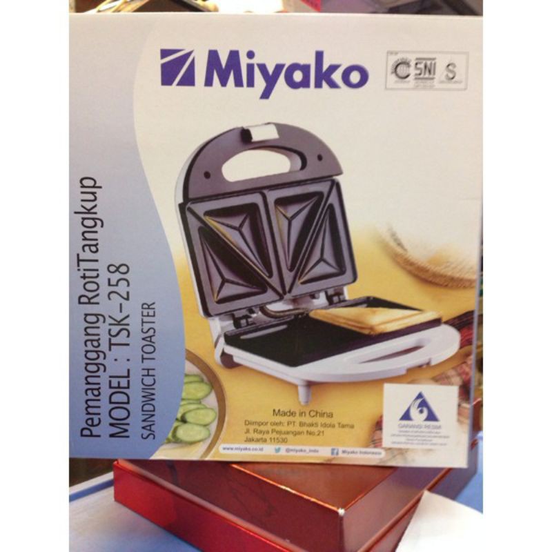 Miyako Alat Pemanggang Roti/ Sandwich Toaster TSK258 450 Watt