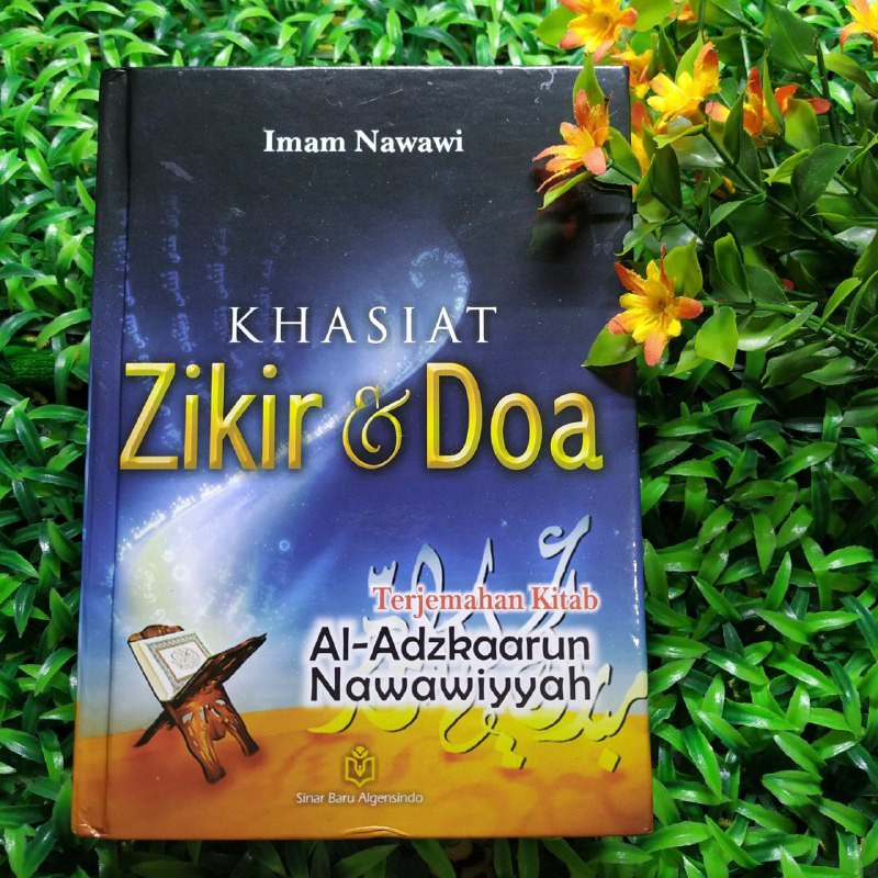 Khasiat Zikir Do A Terjemah Kitab Al Adzkar An Nawawiyyah 100 Original Shopee Indonesia