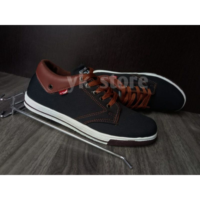 Sepatu Kickerssss Casual Semi suede