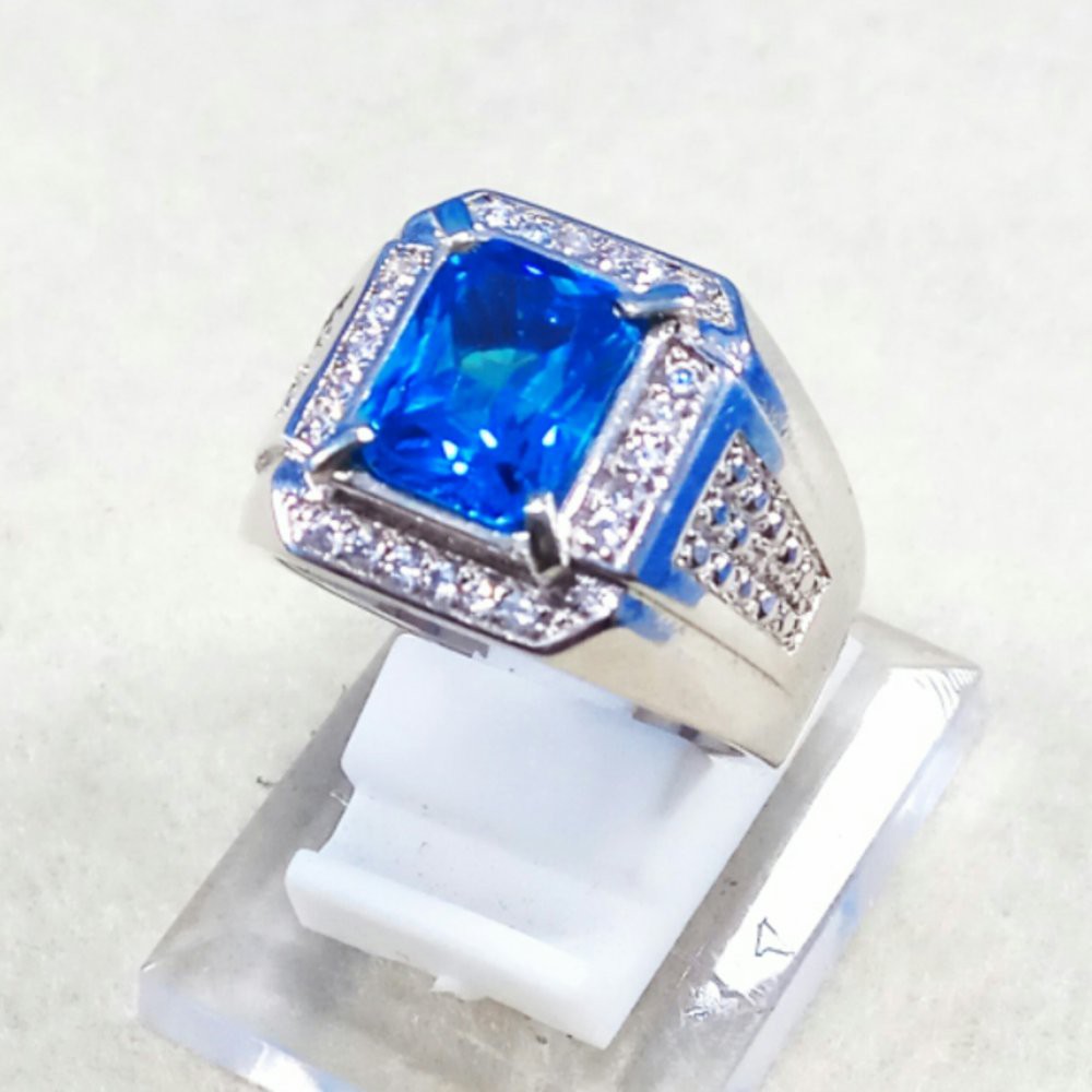 CINCIN BATU PERMATA BLUE TOPAZ LONDON CUTTING OCTAGON SUPER MEWAH SIAP PAKAI TERMURAH