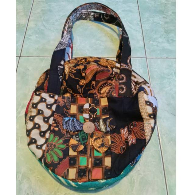 TAS BATIK PERCA BENTUK BUNDAR 33x33 cm - HAND BAG WANITA MURAH KHAS JOGJA