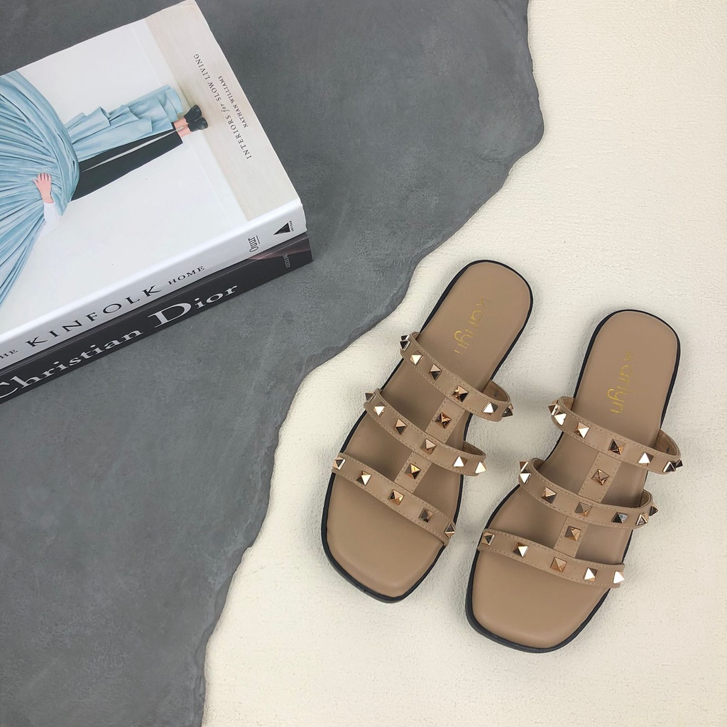 Karlyn  Bella Sandal Flat Wanita