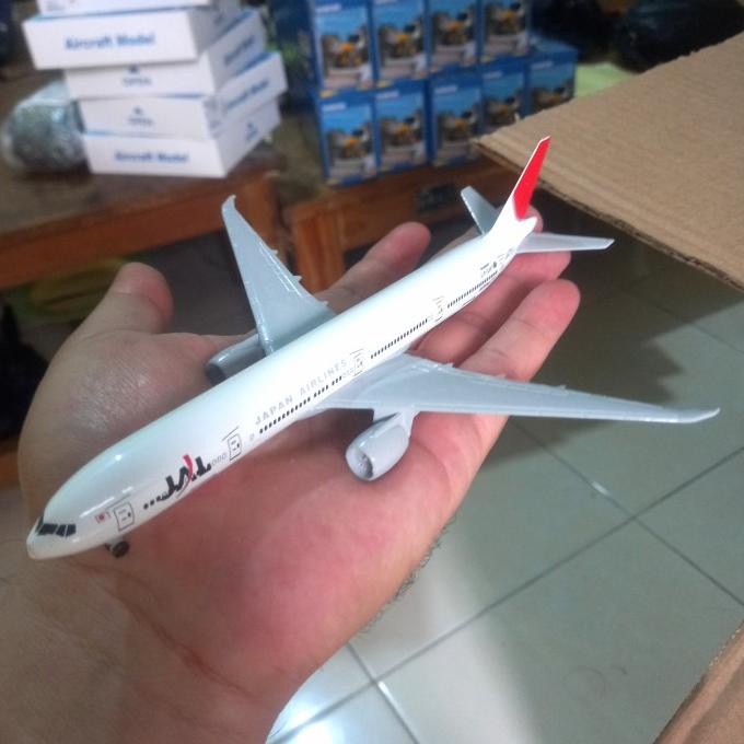 Diecast Miniatur Pesawat Terbang Jal Pesawat Boeing 777