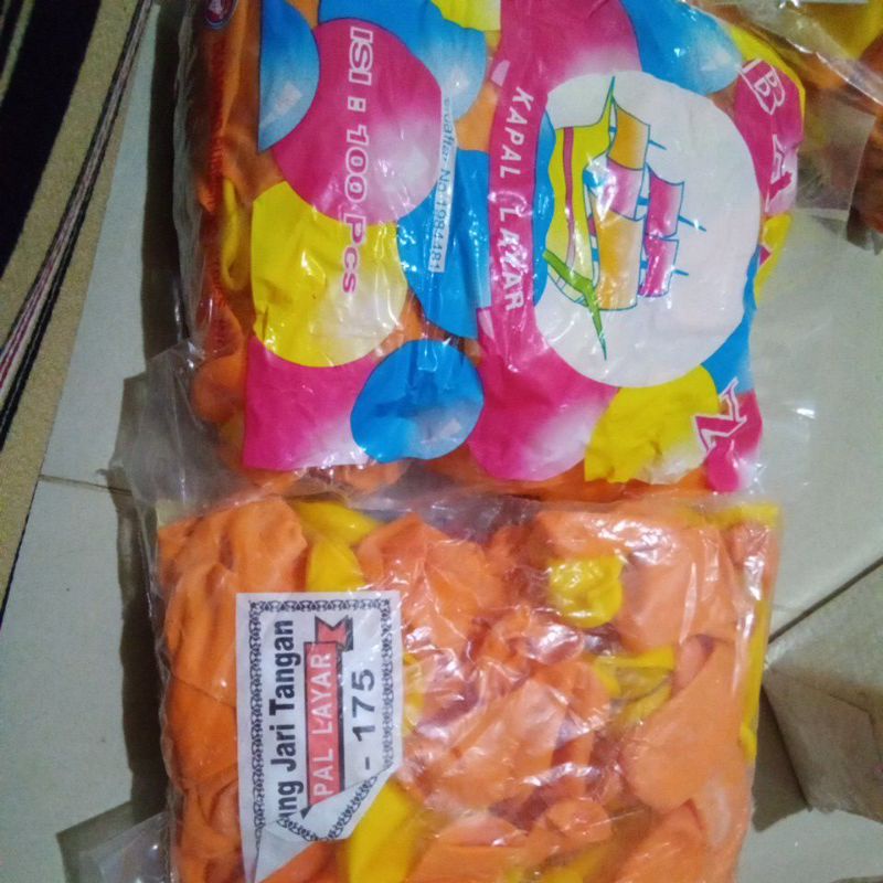 100 pcs Balon khusus jari grade A