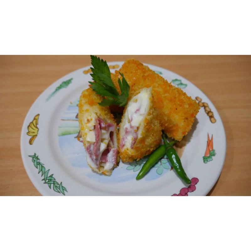

Risol Smoked Beef Mayo