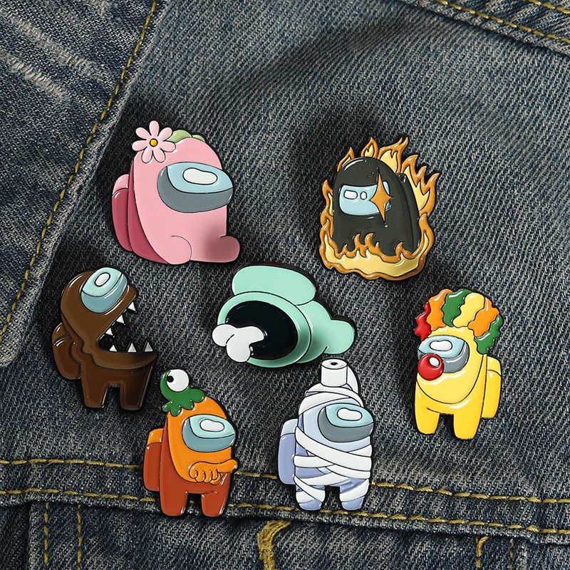 Funny Astronauts Brooch Cartoon Among Character Enamel Pins Creative Brooch Lapel Badge Alloy Brooches Gift