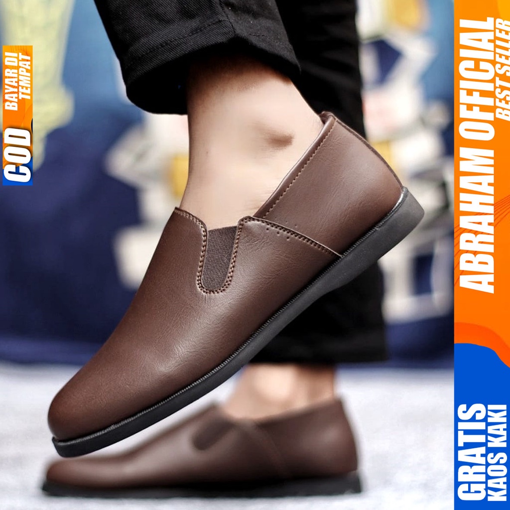 Sepatu Casual Pria Slip On Slop Selop Pansus Santai Kulit Pu Kerja Kantor Kulit Kondangan Hitam Polos Fashion shoes Terbaru Original Murah Kekinian Cowok POLAS ABRAHAM