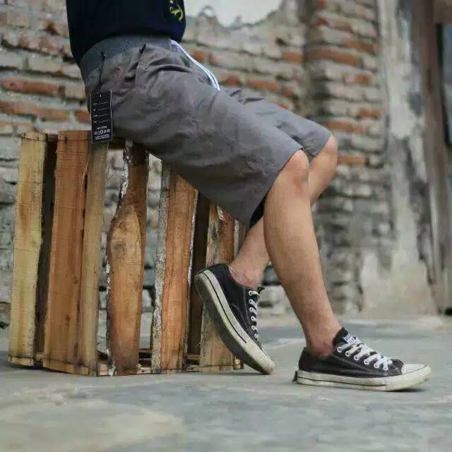 CHINOS PENDEK PINGGANG KARET - CHINOS PENDEK KOLOR - CHINO PENDEK RIP PREMIUM TERLARIS-TERMURAH