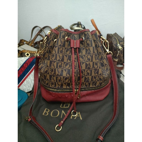 Preloved bonia serut bisa jadi ransel good condition