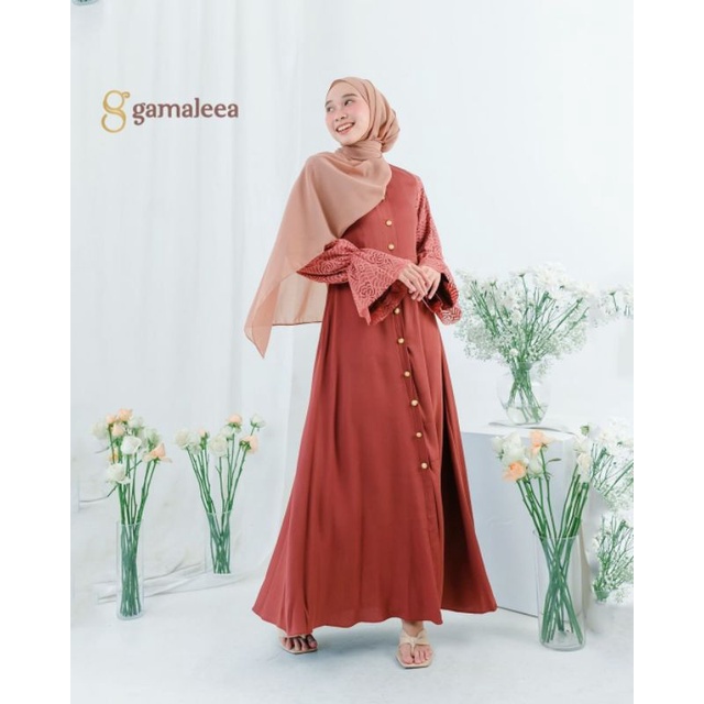 GHAISANI | GAMALEEA - Aruna Dress - Coral - Size XL