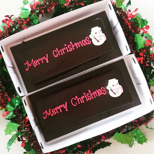 

COKLAT CAKE / KUE COKLAT / KUE ULANG TAHUN OLEH OLEH BANDUNG