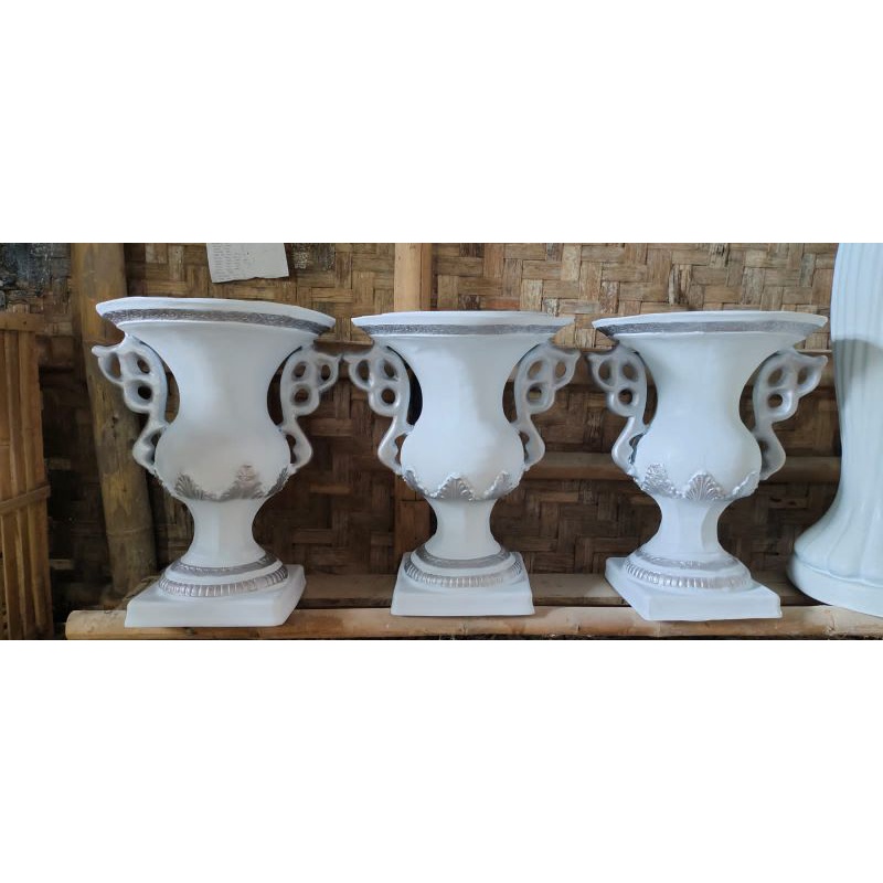 Pot bunga fiber Weding