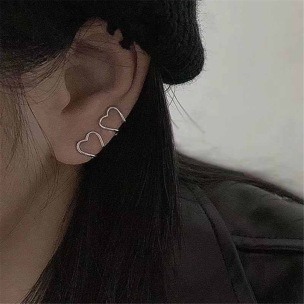 Anting Klip Tanpa Lubang Telinga Bentuk Hati Geometris Sisi Ganda Gaya Retro Untuk Aksesoris Wanita