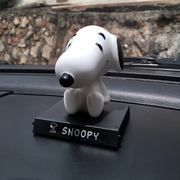 Boneka Figure Miniatur Pajangan Mobil Stand SNOOPY BELLE CHARLIE Goyang Kepala Shacking Head Toy