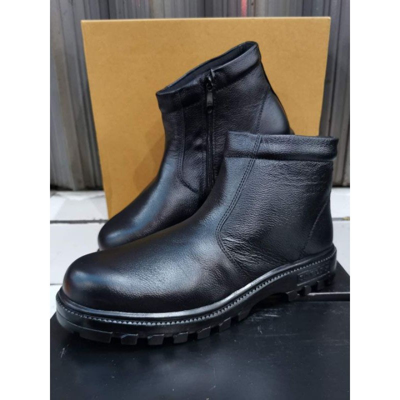 COD....SEPATU BOOTS PRIA UJUNG BESI RESLETING SAMPING