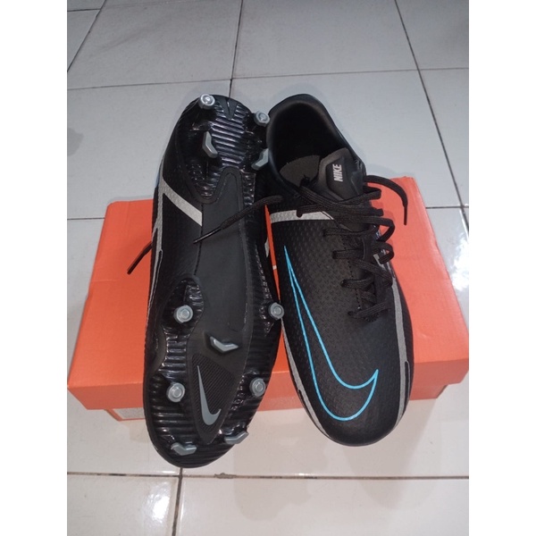 Nike Phantom GT academy