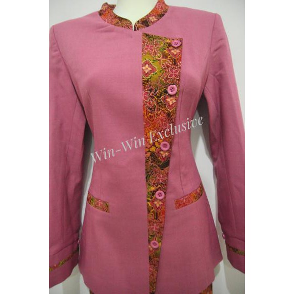 Terbaru  Setelan Blazer Kerja Kantor Wanita Kombinasi Batik Pink Merah Muda Diskon